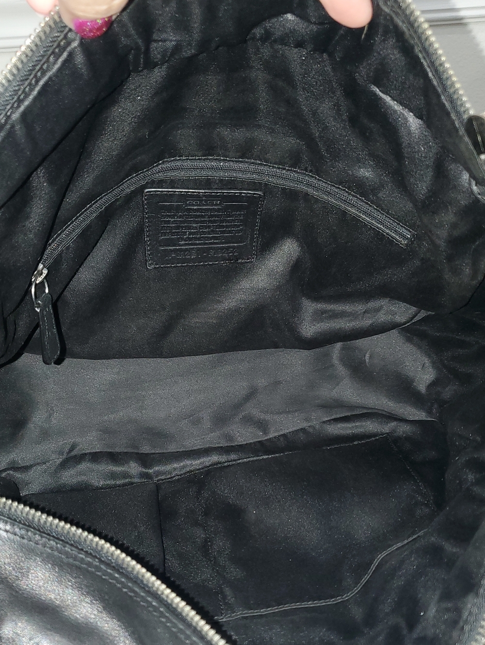 Coach Gallery East West Black Leather Tote - Picture 13 of 16